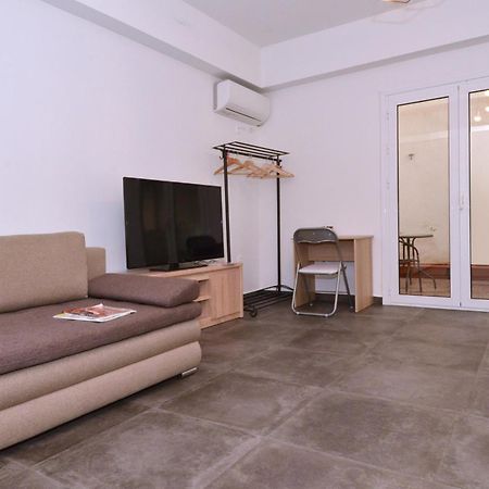 Koukaki, A Minimal Studio Athen Exterior foto